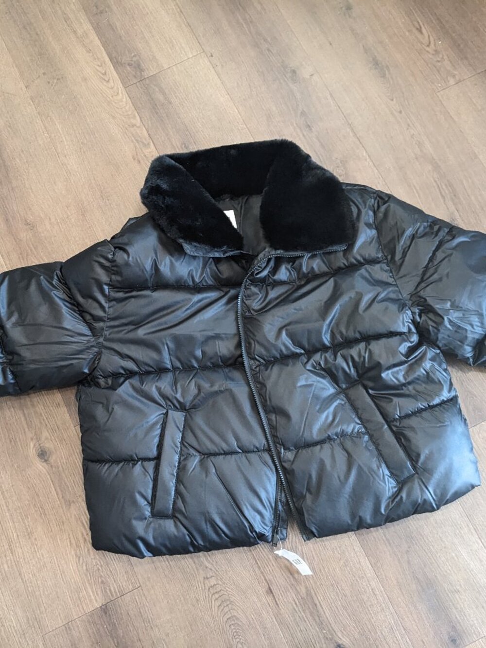 women's puffer jacket